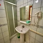 Sacramora Hotel