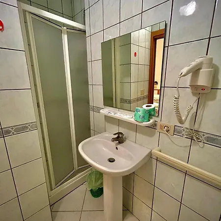 Sacramora Hotel