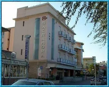 Отель Sacramora